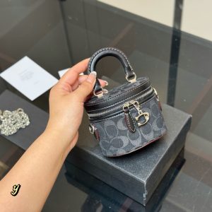 Aaa Luxury Coach Abs Card Pack