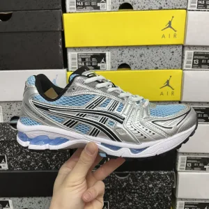 Luxury Asics Running Shoes Blue
