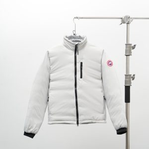 Designer Canada Goose Outerwear