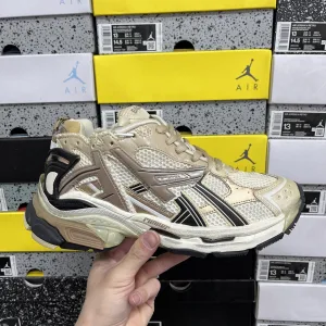 AAA Balenciaga Casual Shoes Color
