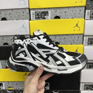 AAA Balenciaga Casual Shoes Color