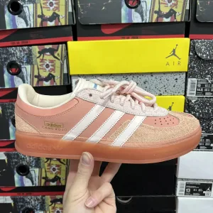 Designer Adidas Sneakers