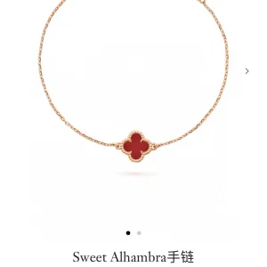 Reps Van Cleef & Arpels Bracelet Red