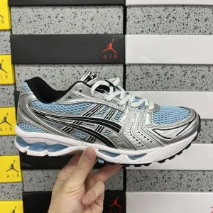 Luxury Asics Running Shoes