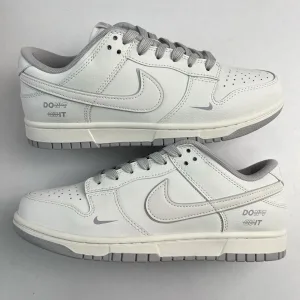 Super Clone AAA Nike Sneakers
