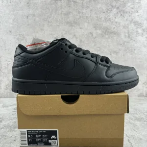 Reps Nike Sneakers