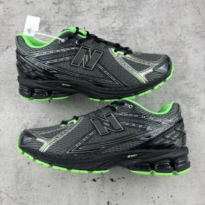 Designer New Balance Ruler Green
