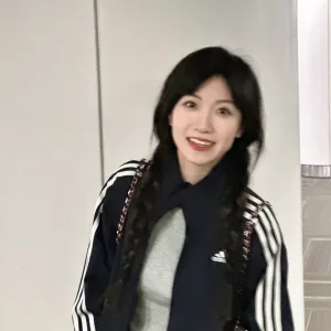 High Quality Reps Adidas Coat Red Jacquard Autumn Winter Early