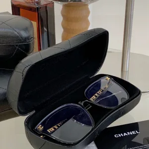 High Quality Luxury Chanel Glasses Gold