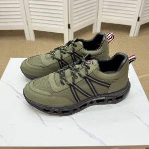 Aaa Designer Moncler Cowhide Sneakers