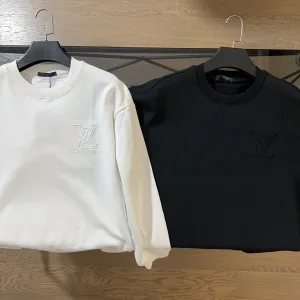 High Quality Louis Vuitton Long-Sleeved Red Eva Autumn Winter
