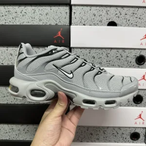 AAA Nike Running Shoes