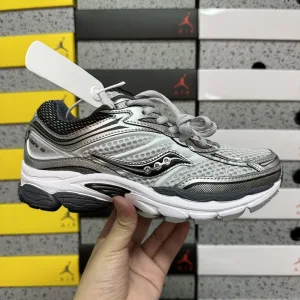 Luxury Saucony Running Shoes