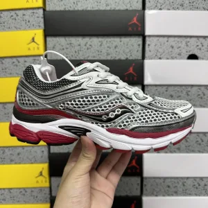 Reps Saucony Running Shoes