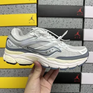 Luxury AAA Saucony Running Shoes