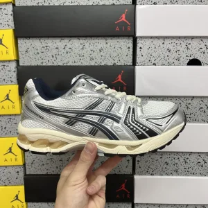 Luxury Asics Running Shoes