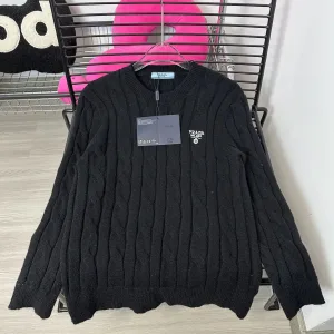 Designer Prada Sweater Black Cable Knit Simple And Elegant Spring Autumn Winter Patch