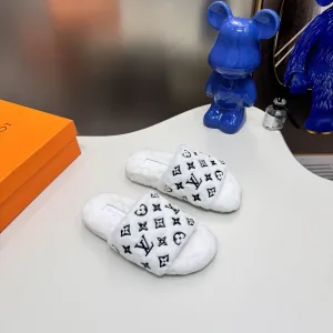 Super Clone AAA Louis Vuitton Slippers White Wool Autumn Winter