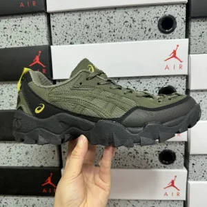 Designer Luxury Asics Ruler