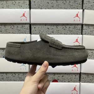 AAA Birkenstock Ruler