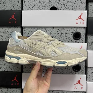 High Quality Asics Casual Shoes