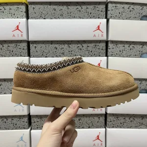 Luxury Reps Ugg Slippers