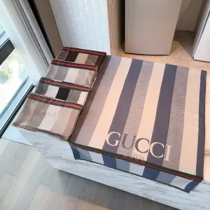 Luxury AAA Gucci Scarf Red Cashmere Jacquard Understated Luxury