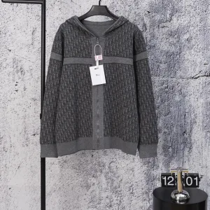 AAA Dior Sweater Red Cashmere Jacquard Knitted Fabric Simple And Elegant Autumn Winter Pattern