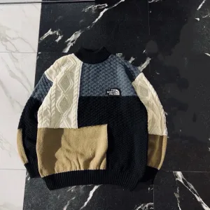 High Quality North Sweater Red Patch