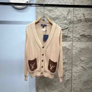 High Quality Louis Vuitton Outerwear Ash Wool Blend Unrestricted Movement Autumn Winter Contrasting Stitching Patch