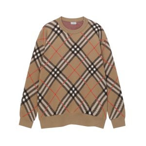 Designer Burberry Plaid Sweater For Winter