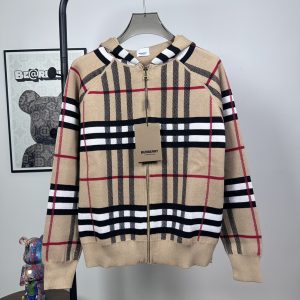 1:1 Luxury Burberry Cashmere Outerwear