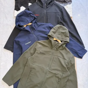 High Quality Mammut Coat Red Softshell Fabric Suitable For All Seasons Adjustable Drawstring Urban Commuting Overlock Stitching Zippered Pocket