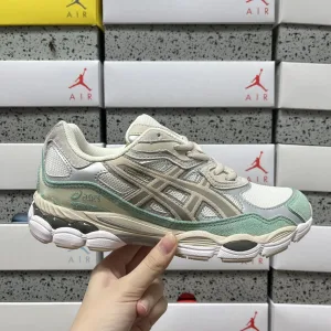 Luxury AAA Asics Running Shoes
