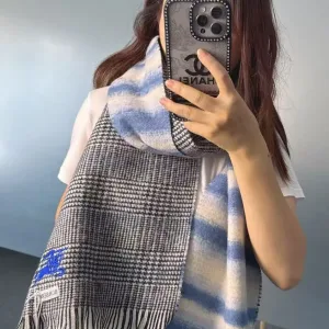 Luxury Burberry Scarf Red High-End Style