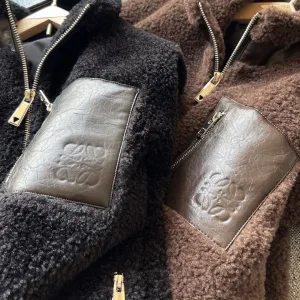 Luxury Loewe Coat Red Wool Leather Patchwork Winter Patch