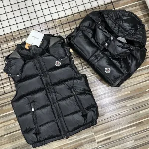 High Quality Super Clone Moncler Outerwear Red Down Sophistication Winter