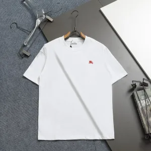 Super Clone Luxury Burberry Short-Sleeved T-Shirt Red Spring Summer