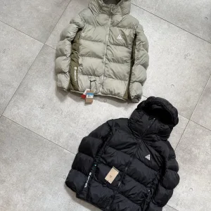 AAA Designer Nike Outerwear Red Cotton Down Easy To Match Autumn Winter