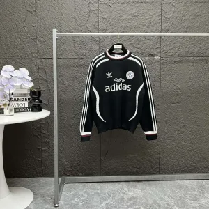 Luxury Reps Adidas Sweater Red Cotton Wool Cashmere Jacquard Autumn Winter Embroidery Patch