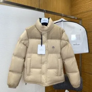 Luxury High Quality Moncler Coat Red Duck Down Nylon
