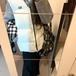 AAA Miu Vest Beige Cotton Down