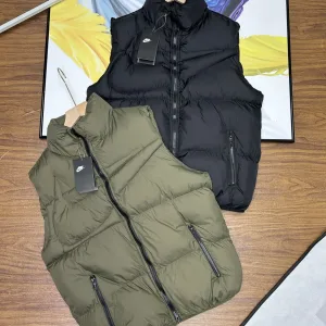 AAA High Quality Nike Vest Red Cotton Down Exquisite Workmanship High-End Quality Autumn Winter And 3D Logo