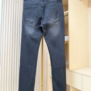 High Quality Luxury Dior Jeans Red Denim Clean Lines Sophistication Slim Fit Embroidery Metal Logo