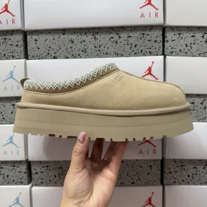 Luxury AAA Ugg Ruler Sand Color