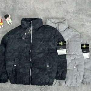 Designer Stone Island Outerwear Black Cotton Thick High-Density Fabric Exquisite Workmanship Easy To Match Street Style Winter