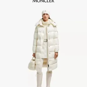 Luxury Super Clone Moncler Outerwear Black Down Nylon Adjustable Drawstring Simple And Elegant Winter