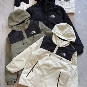 Designer The North Face Jacket Green Water-Repellent Fabric All-Day Comfort Unrestricted Movement Outdoor Windproof Winter Crisp Silhouette