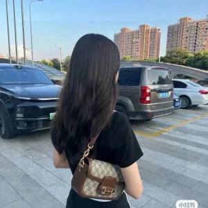 High Quality Luxury Gucci Ruler Red