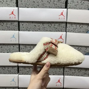 Luxury Super Clone Ugg Slippers